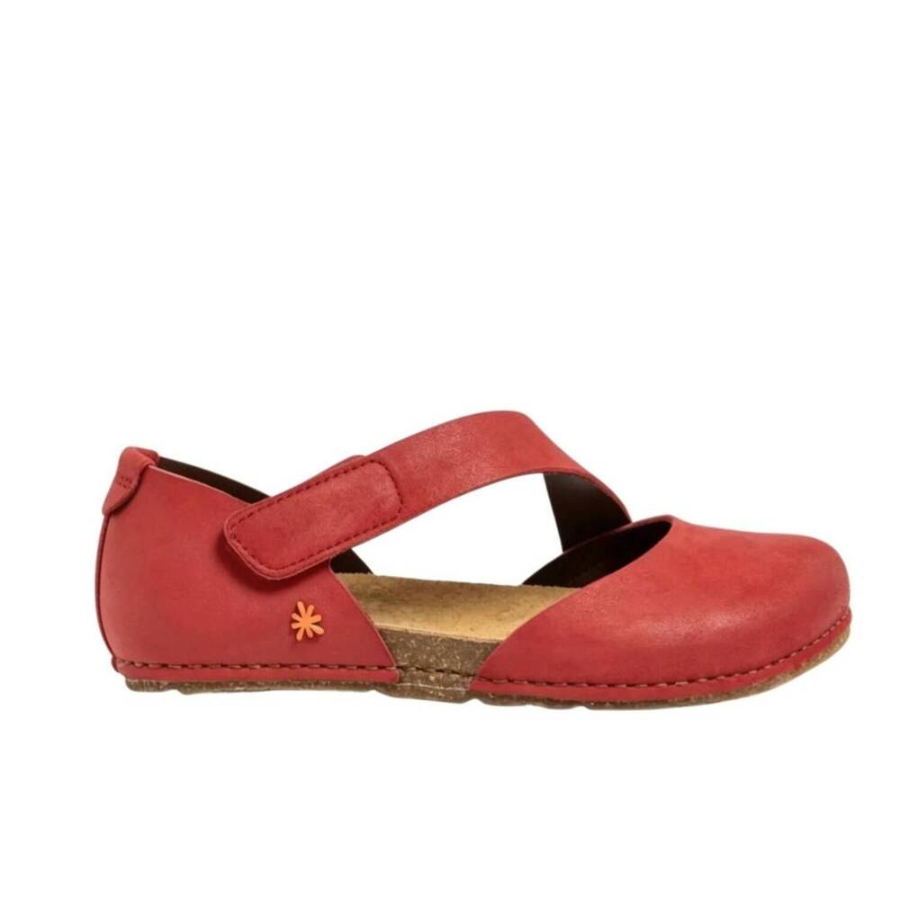 NEW THE ART COMPANY women's creta sandal in red